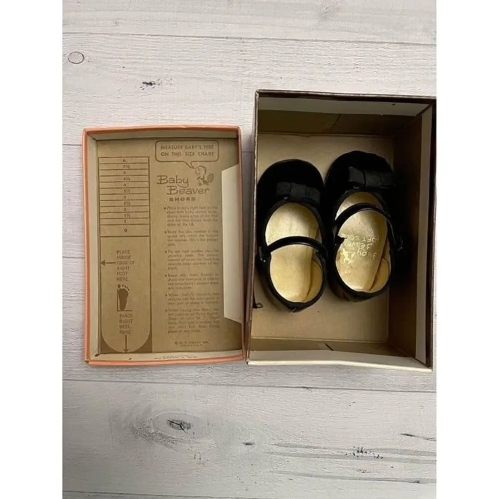 Vintage baby beaver baby Shoes Size‎ 1